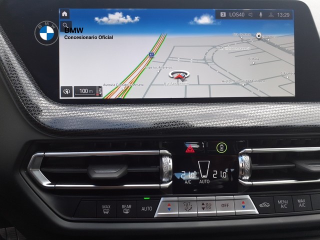 BMW Serie 2 218i Gran Coupe color Negro. Año 2024. 103KW(140CV). Gasolina. En concesionario BMW Arlanza Motor Palencia de Palencia