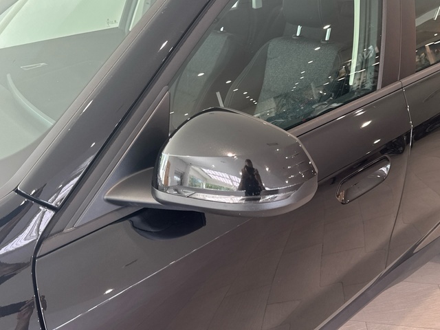 BMW X1 sDrive20i color Negro. Año 2025. 125KW(170CV). Gasolina. En concesionario Burgocar (Bmw y Mini) de Burgos