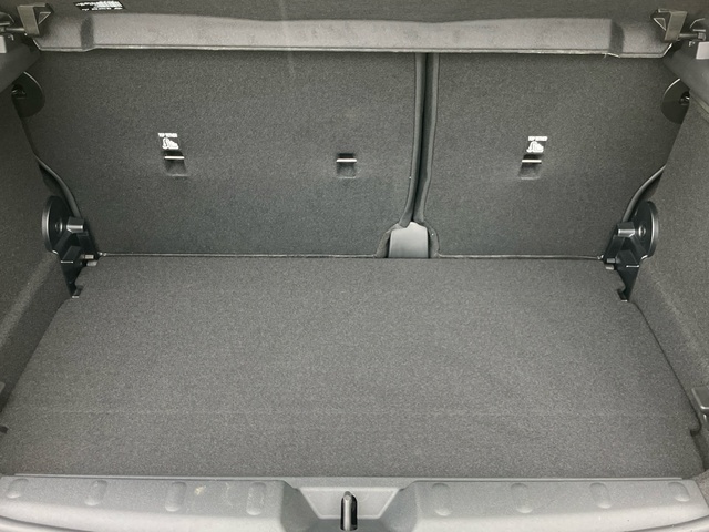 fotoG 12 del MINI MINI 5 Puertas Cooper C 115 kW (156 CV) 156cv Gasolina del 2025 en León