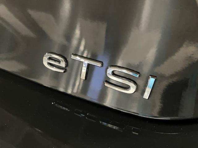 Volkswagen Golf Life 1.5 eTSI 96 kW (130 CV) DSG