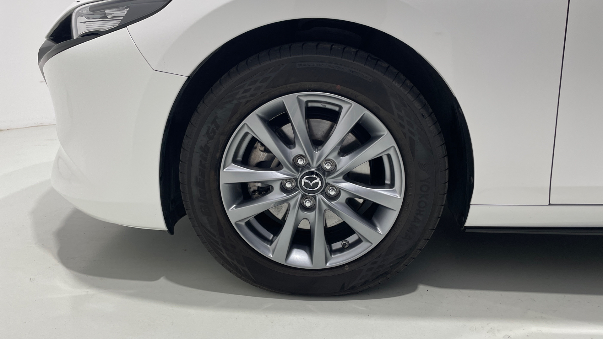 Mazda Mazda 3 2.5L E-SKY G MHEV en Barcelona