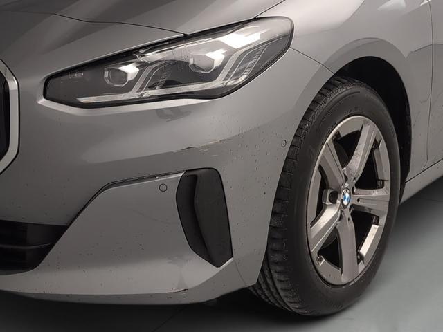 BMW Serie 2 218d Active Tourer color Gris. Año 2022. 110KW(150CV). Diésel. En concesionario Automotor Premium Fuengirola - Málaga de Málaga