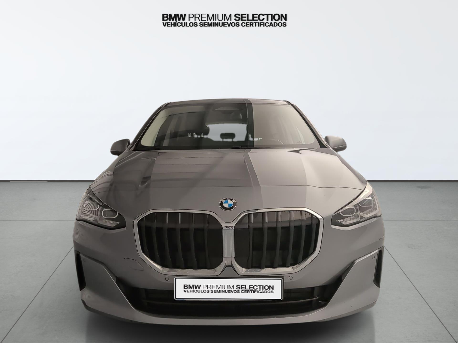 BMW Serie 2 218d Active Tourer color Gris. Año 2022. 110KW(150CV). Diésel. En concesionario Automotor Premium Fuengirola - Málaga de Málaga
