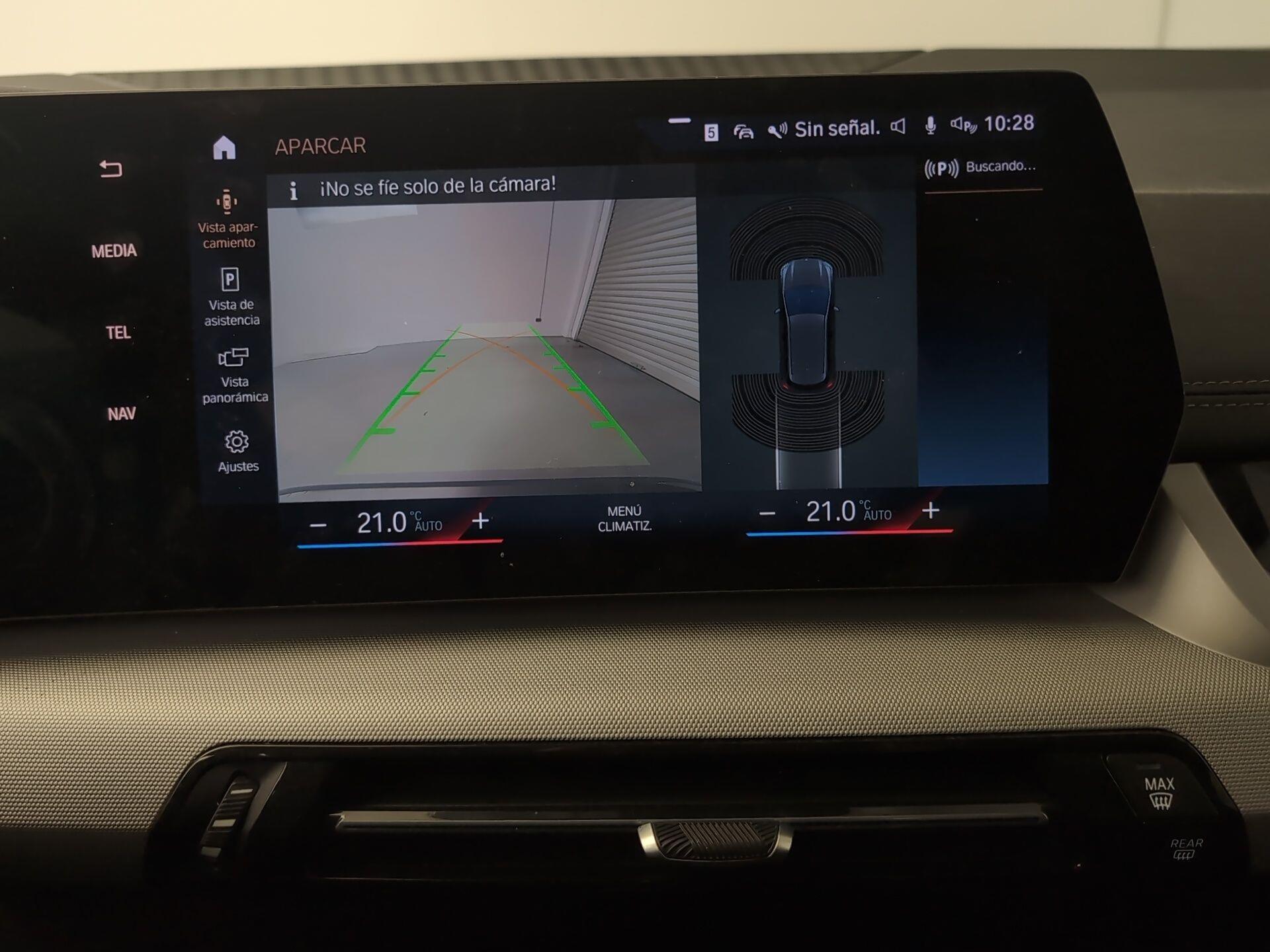 BMW Serie 2 218d Active Tourer color Gris. Año 2022. 110KW(150CV). Diésel. En concesionario Automotor Premium Fuengirola - Málaga de Málaga