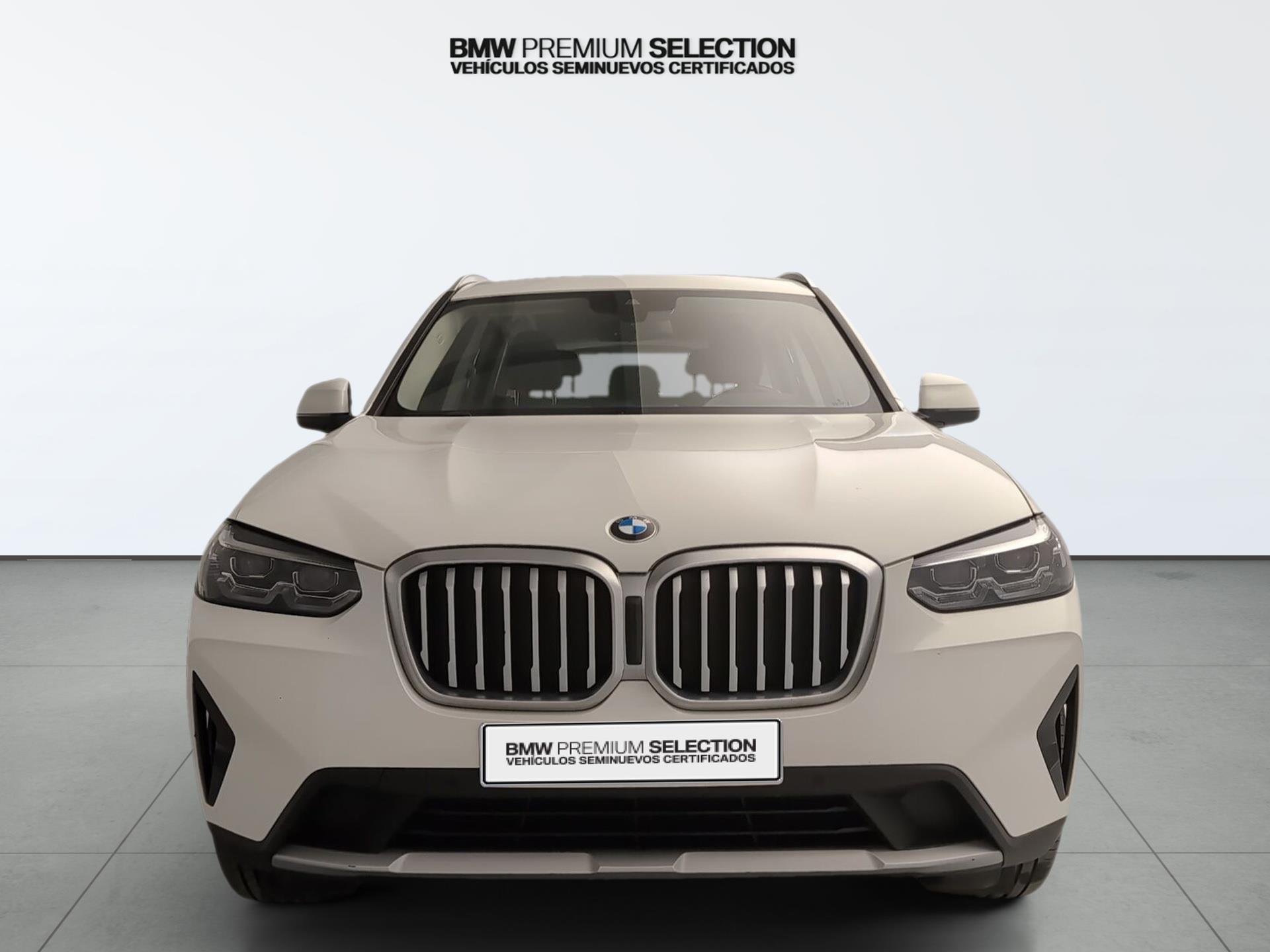 BMW X3 sDrive18d color Blanco. Año 2023. 110KW(150CV). Diésel. En concesionario Automotor Premium Velázquez - Málaga de Málaga