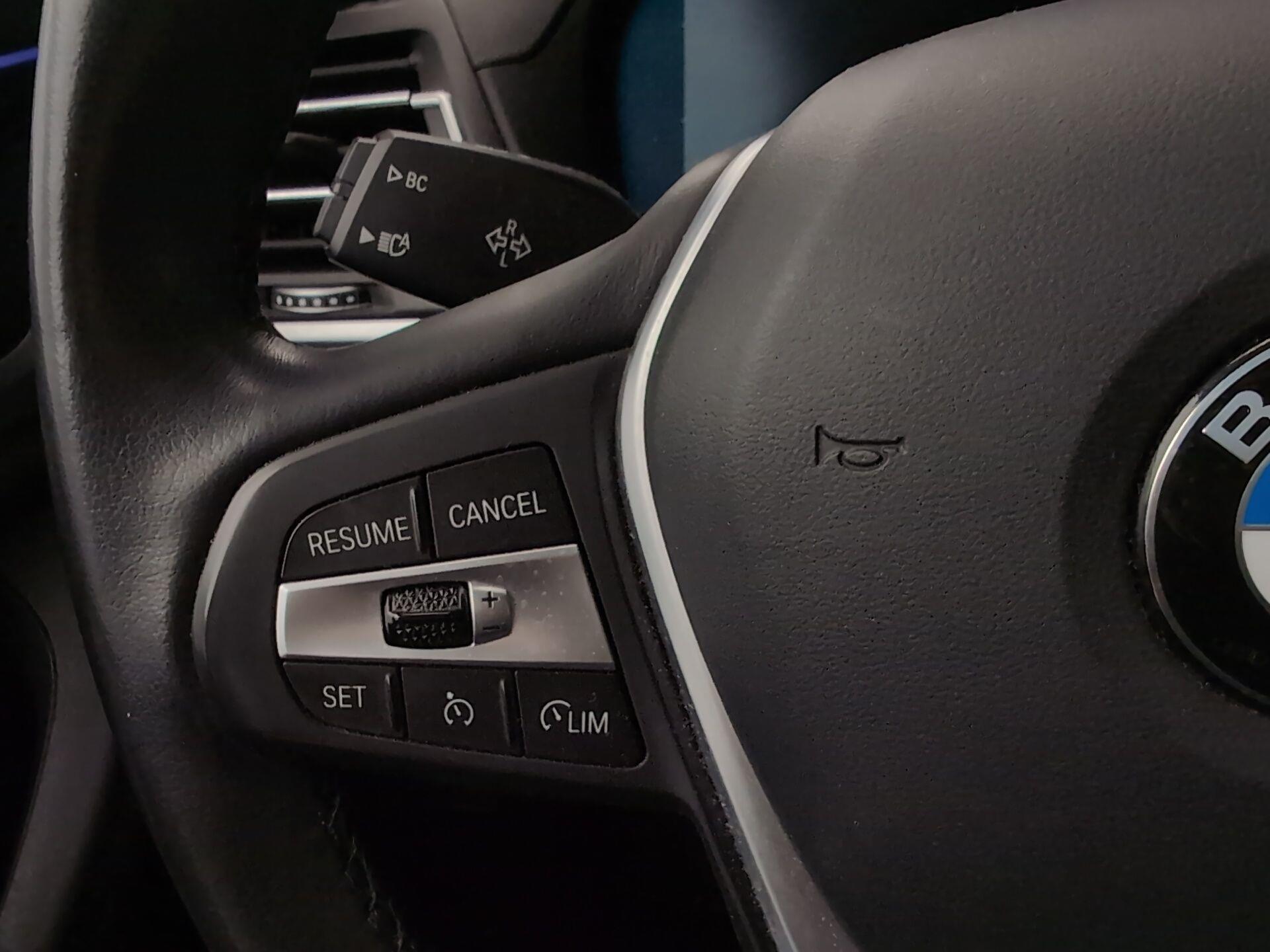 BMW X3 sDrive18d color Blanco. Año 2023. 110KW(150CV). Diésel. En concesionario Automotor Premium Velázquez - Málaga de Málaga