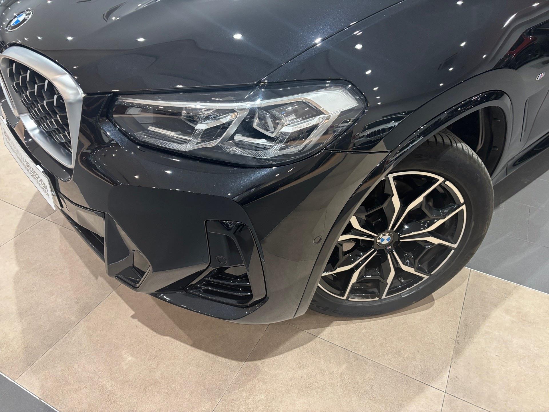 BMW X4 xDrive20d color Negro. Año 2021. 140KW(190CV). Diésel. En concesionario Automotor Costa, S.L.U. de Almería