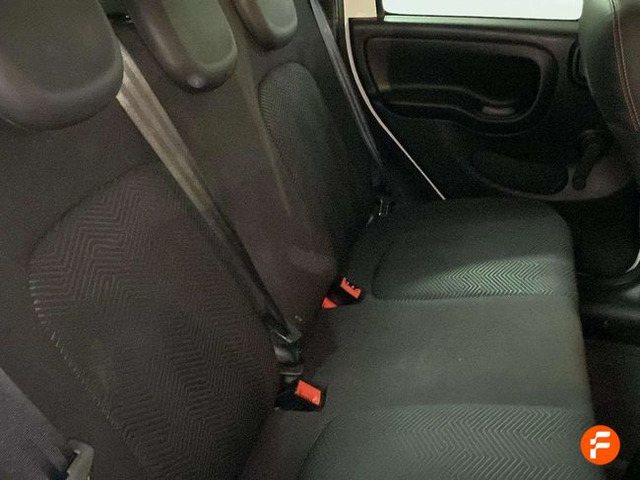 Foto 25 Fiat Panda 1.0 Hybrid Cross 51 kW (70 CV)