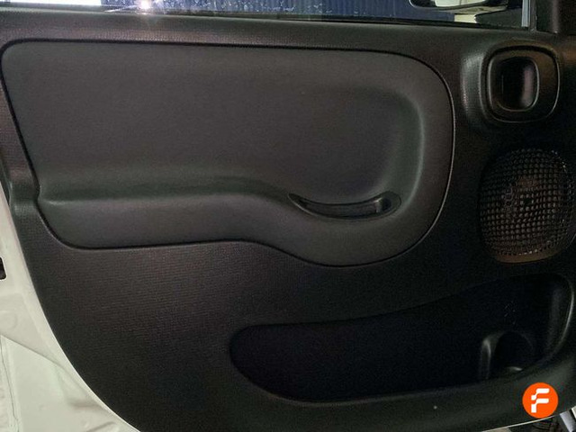 Foto 28 Fiat Panda 1.0 Hybrid Cross 51 kW (70 CV)