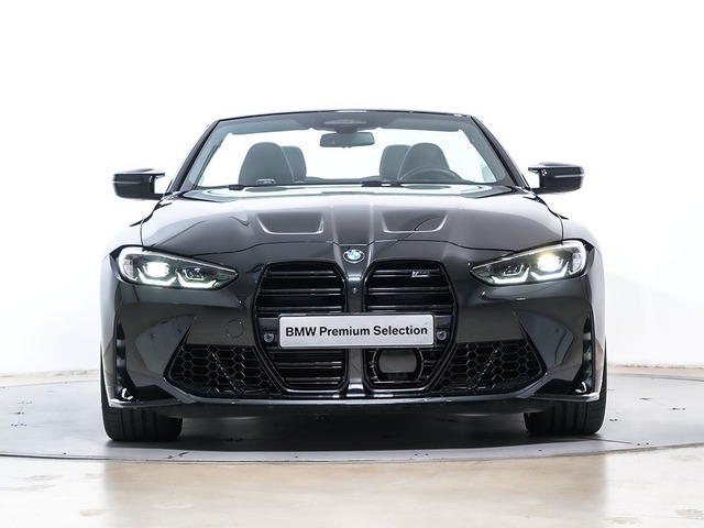 BMW M M4 Cabrio color Negro. Año 2024. 375KW(510CV). Gasolina. En concesionario Oliva Motor Girona de Girona