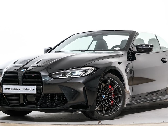 BMW M M4 Cabrio color Negro. Año 2024. 375KW(510CV). Gasolina. En concesionario Oliva Motor Girona de Girona