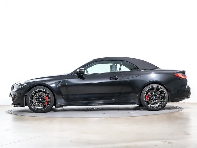 BMW M M4 Cabrio color Negro. Año 2024. 375KW(510CV). Gasolina. En concesionario Oliva Motor Girona de Girona
