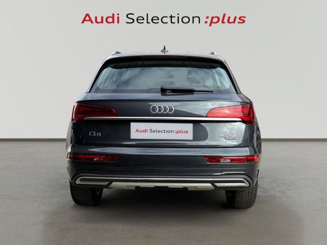 Foto 5 Audi Q5 Advanced 40 TDI quattro-ultra 150 kW (204 CV)