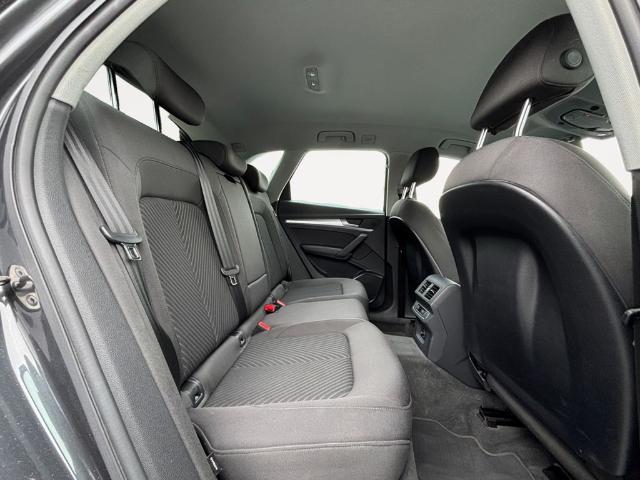 Foto 8 Audi Q5 Advanced 40 TDI quattro-ultra 150 kW (204 CV)