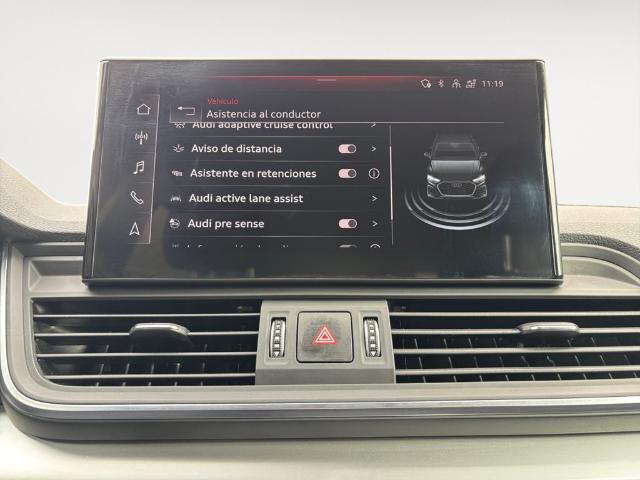 Foto 12 Audi Q5 Advanced 40 TDI quattro-ultra 150 kW (204 CV)