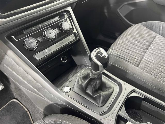 Volkswagen Touran Advance 1.5 TSI 110 kW (150 CV)