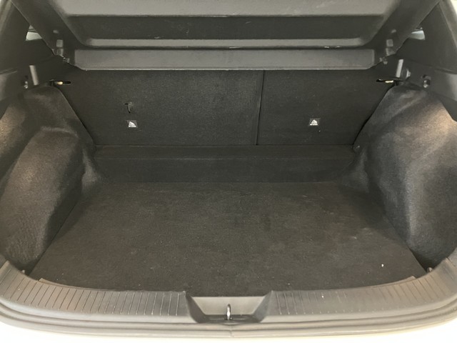 Foto 13 Nissan Qashqai DIG-T 140 mHEV Acenta 4x2 103 kW (140 CV)