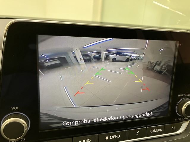 Foto 21 Nissan Qashqai DIG-T 140 mHEV Acenta 4x2 103 kW (140 CV)