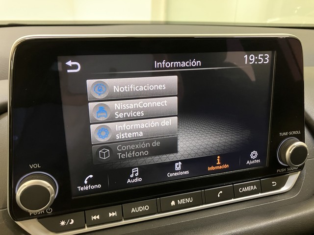 Foto 25 Nissan Qashqai DIG-T 140 mHEV Acenta 4x2 103 kW (140 CV)