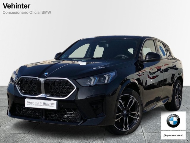 BMW X2 sDrive20d color Negro. Año 2025. 120KW(163CV). Diésel. En concesionario Vehinter Getafe de Madrid