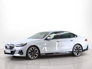 Fotos de BMW i5 eDrive40 color Gris. Año 2023. 250KW(340CV). Elétrico. En concesionario BMW Group Portugal Outlet de Oeiras