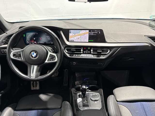 BMW Serie 2 218i Gran Coupe color Azul. Año 2023. 103KW(140CV). Gasolina. En concesionario Auto Premier, S.A. - MADRID de Madrid