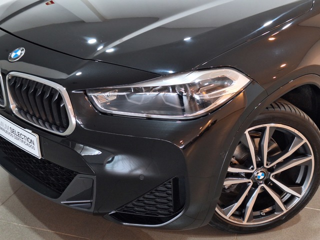 BMW X2 sDrive18d color Negro. Año 2021. 110KW(150CV). Diésel. En concesionario Tormes Motor de Salamanca