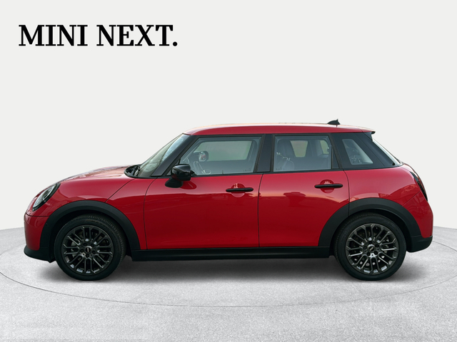 fotoG 2 del MINI MINI 5 Puertas Cooper C 115 kW (156 CV) 156cv Gasolina del 2025 en Granada