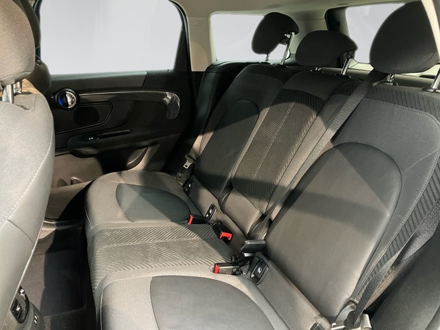 fotoG 8 del MINI MINI Countryman Cooper S E ALL4 165 kW (224 CV) 224cv Híbrido Electro/Gasolina del 2019 en Tarragona