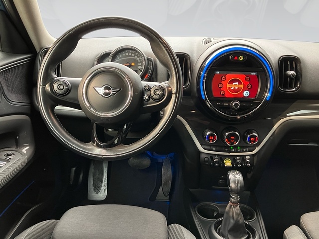 fotoG 21 del MINI MINI Countryman Cooper S E ALL4 165 kW (224 CV) 224cv Híbrido Electro/Gasolina del 2019 en Tarragona