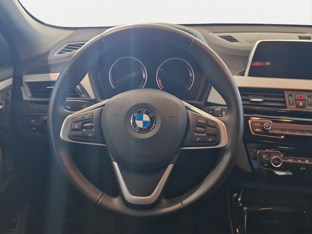 BMW X2 sDrive18d color Negro. Año 2018. 110KW(150CV). Diésel. En concesionario Movitransa Cars Huelva de Huelva