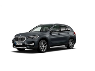 Fotos de BMW X1 sDrive18d color Gris. Año 2021. 110KW(150CV). Diésel. En concesionario Mandel Motor Badajoz de Badajoz