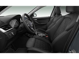 Fotos de BMW X1 sDrive18d color Gris. Año 2021. 110KW(150CV). Diésel. En concesionario Mandel Motor Badajoz de Badajoz