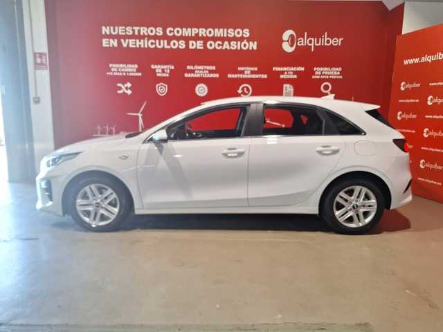 Kia Ceed 1.6 MHEV iMT Drive 100 kW (136 CV)