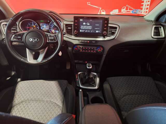 Kia Ceed 1.6 MHEV iMT Drive 100 kW (136 CV)