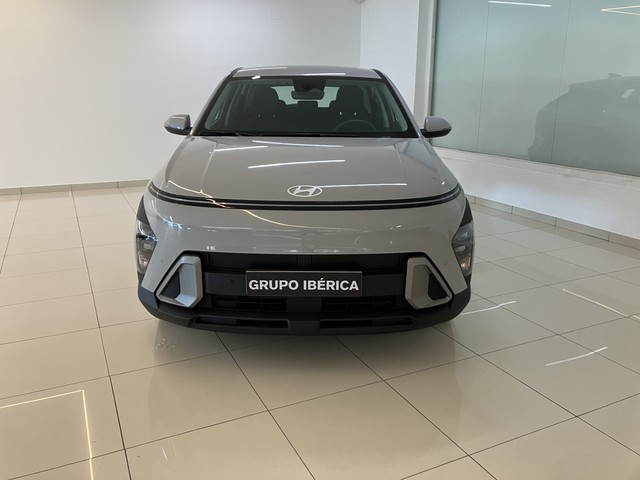 Foto 7 Hyundai Kona 1.6 GDI HEV Maxx DCT 104 kW (141 CV)