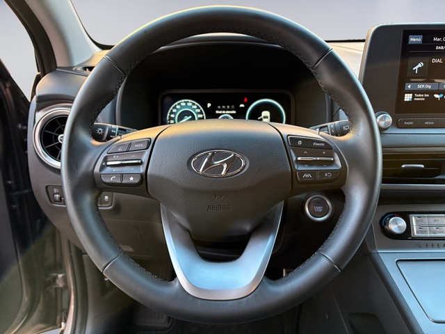 Foto 12 Hyundai Kona EV Maxx 100 kW (136 CV)