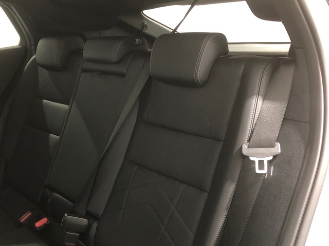 BMW X2 sDrive18d color Gris. Año 2025. 110KW(150CV). Diésel. En concesionario Auto Premier, S.A. - MADRID de Madrid