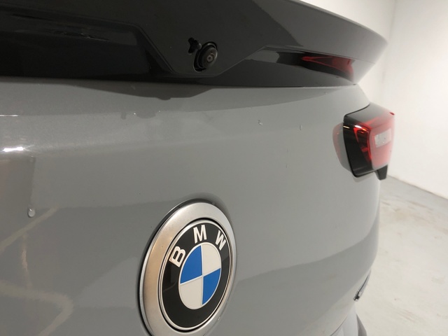 BMW X2 sDrive18d color Gris. Año 2025. 110KW(150CV). Diésel. En concesionario Auto Premier, S.A. - MADRID de Madrid