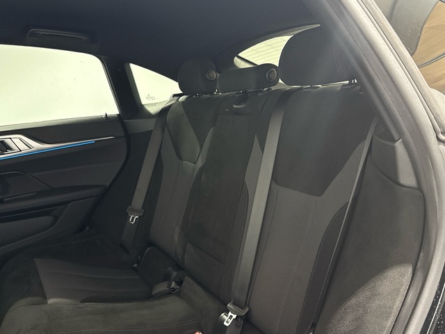 BMW Serie 4 420d Gran Coupe color Negro. Año 2025. 140KW(190CV). Diésel. En concesionario Auto Premier, S.A. - MADRID de Madrid