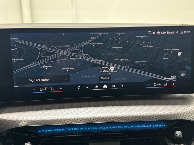 BMW Serie 4 420d Gran Coupe color Negro. Año 2025. 140KW(190CV). Diésel. En concesionario Auto Premier, S.A. - MADRID de Madrid