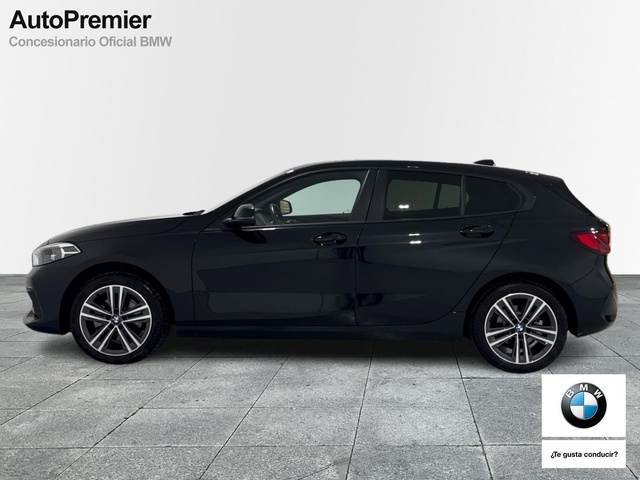 BMW Serie 1 118d color Negro. Año 2022. 110KW(150CV). Diésel. En concesionario Auto Premier, S.A. - MADRID de Madrid
