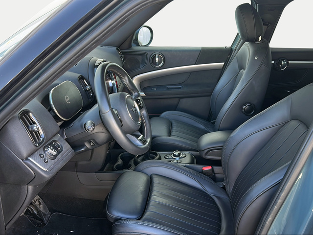 fotoG 17 del MINI MINI Countryman Cooper D 110 kW (150 CV) 150cv Diésel del 2023 en Sevilla