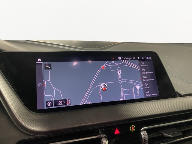 BMW Serie 2 218d Gran Coupe color Gris. Año 2021. 110KW(150CV). Diésel. En concesionario Hispamovil Elche de Alicante