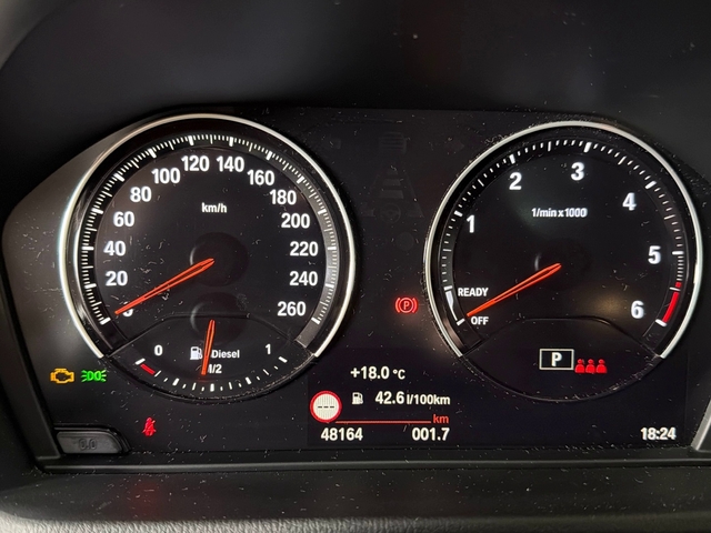 BMW X1 sDrive18d color Gris Plata. Año 2021. 110KW(150CV). Diésel. En concesionario Triocar Gijón (Bmw y Mini) de Asturias