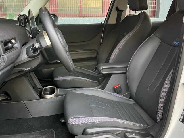 fotoG 21 del MINI MINI 5 Puertas Cooper C 115 kW (156 CV) 156cv Gasolina del 2025 en Pontevedra