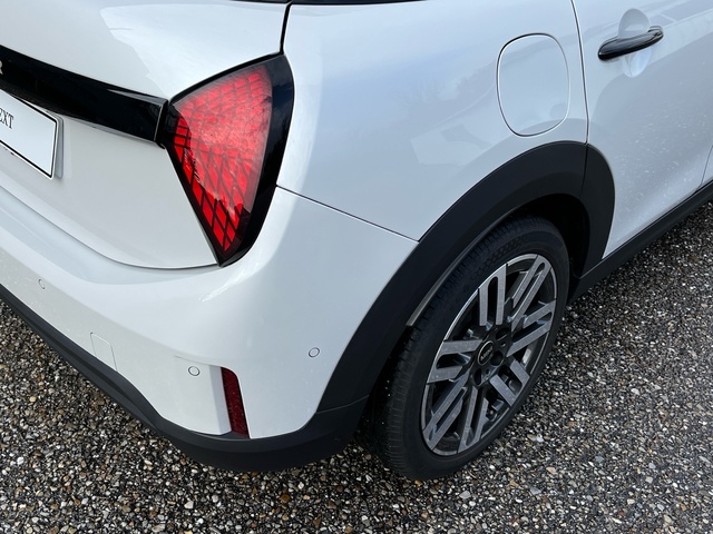 fotoG 28 del MINI MINI 5 Puertas Cooper C 115 kW (156 CV) 156cv Gasolina del 2025 en Pontevedra