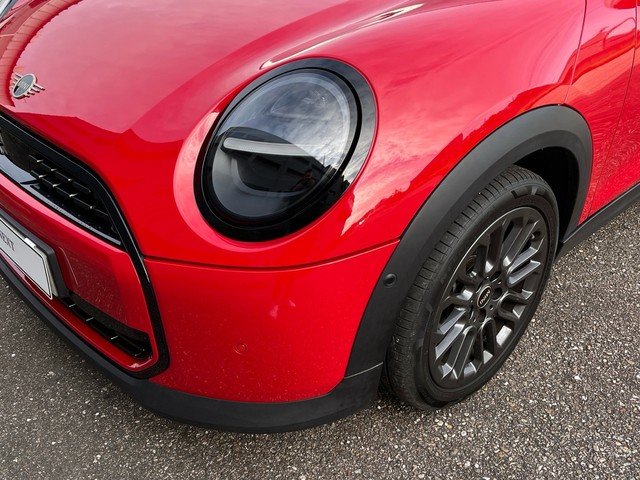 fotoG 5 del MINI MINI 5 Puertas Cooper C 115 kW (156 CV) 156cv Gasolina del 2025 en Pontevedra