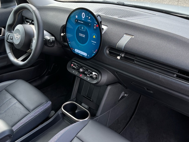 fotoG 7 del MINI MINI 5 Puertas Cooper C 115 kW (156 CV) 156cv Gasolina del 2025 en Pontevedra