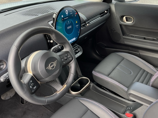 fotoG 10 del MINI MINI 5 Puertas Cooper C 115 kW (156 CV) 156cv Gasolina del 2025 en Pontevedra